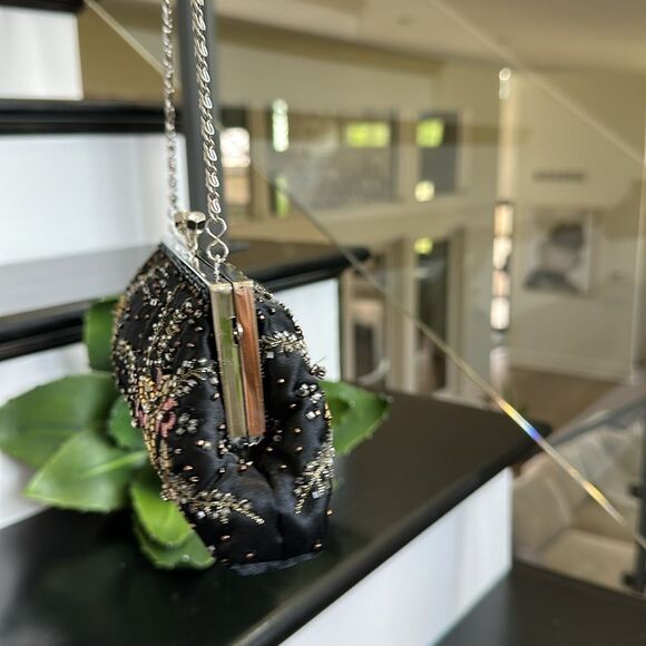 Vintage Embellished Evening Clutch Purse Beaded Floral Satin Bag Chain Strap - Picture 4 of 6